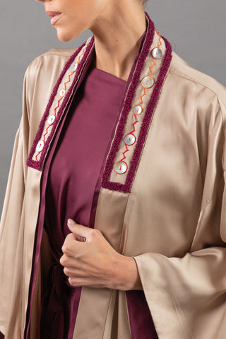 Long Button Kimono Set (Beige/Burgundy)