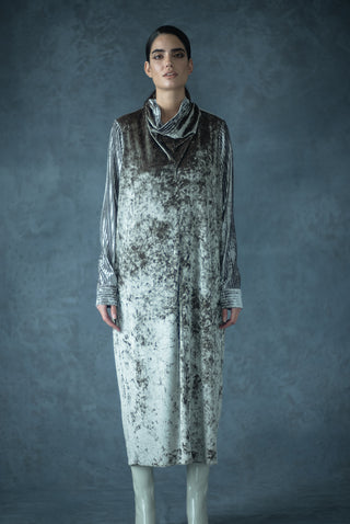 Crushed Velvet Dress Hamsa by Sharifa AlGhanim Crushed Velvet Dress Hamsa by Sharifa AlGhanim